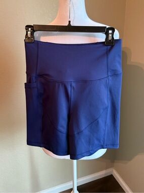 Hey girl run Women’s High-Waist Performance Shorts - Deep Purple